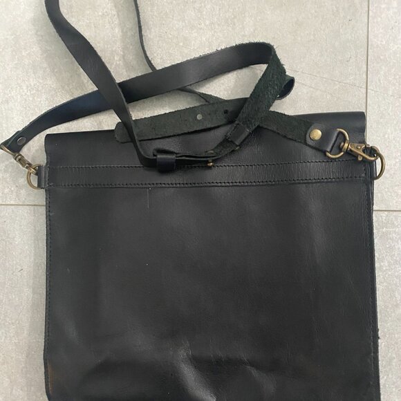 Joji & Co + VEERA Shoulder Bag Handmade Leather Black Messenger Style - Picture 3 of 7